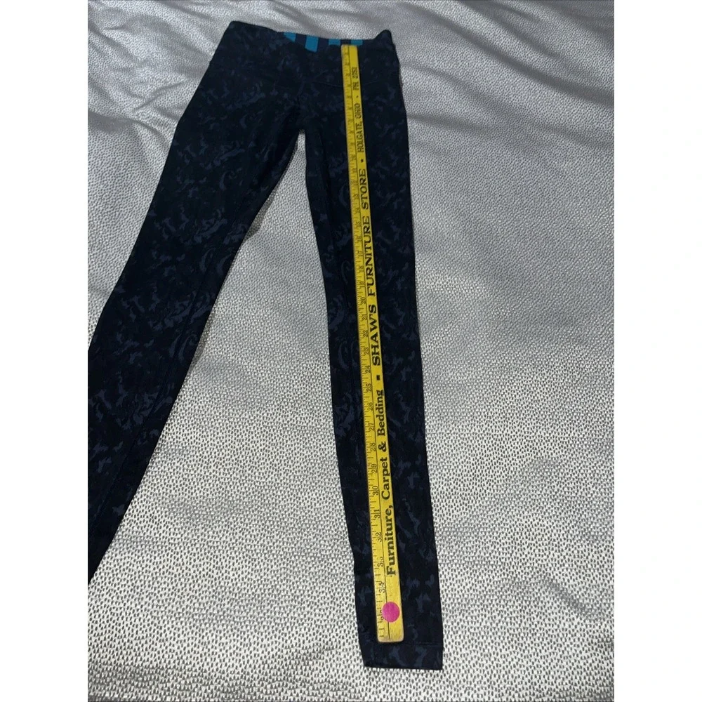 Lululemon Women's Size 4 Leggings Yoga Pants Activewear‎